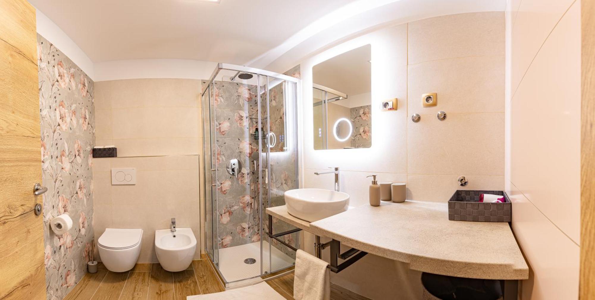Adriatic Bay Apartments Portorož Exterior foto